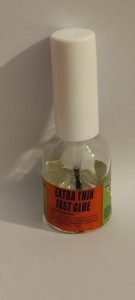 Extra Thin Fast Glue 10 ml - klej modelarski do polistyrenu