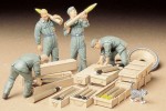 WWII German Tank Ammo-Loading Crew Set, Tamiya 35188