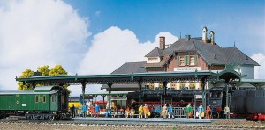 Peron, Faller 120181